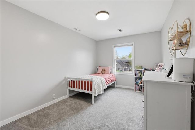 4702 Roundtree Court, Shawnee, KS 66226