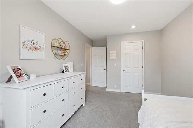 4702 Roundtree Court, Shawnee, KS 66226