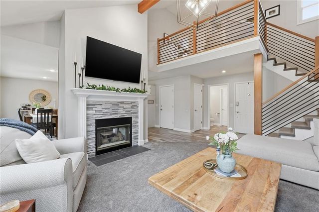 4702 Roundtree Court, Shawnee, KS 66226