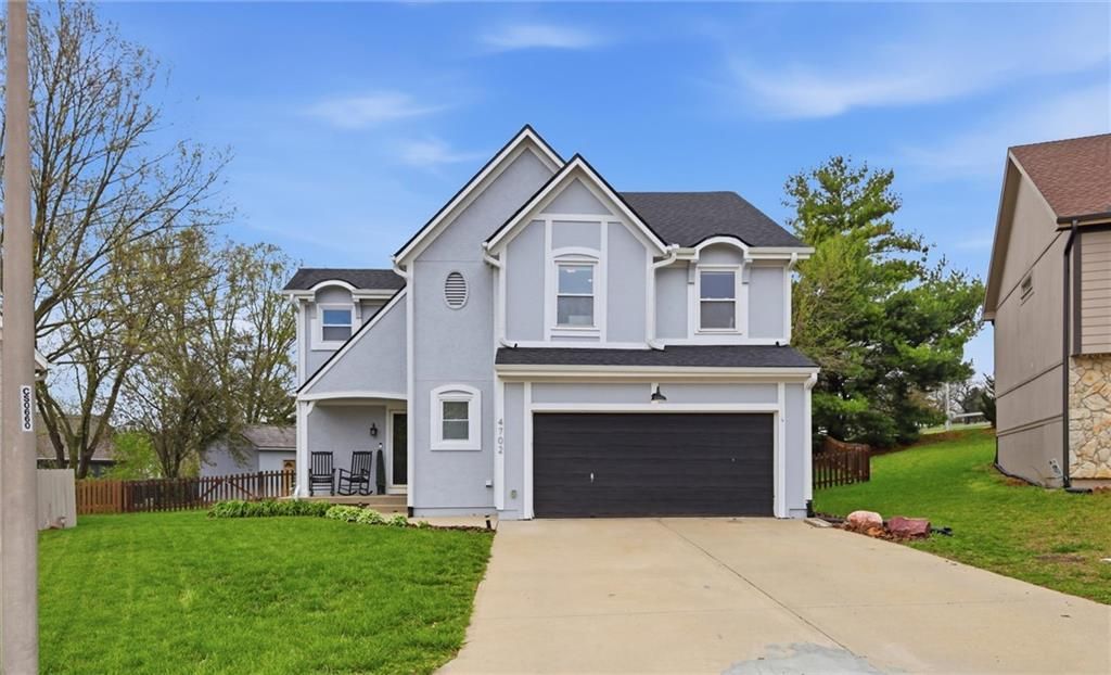 4702 Roundtree Court, Shawnee, KS 66226