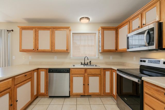 4442 W Normal Street, Springfield, MO 65802