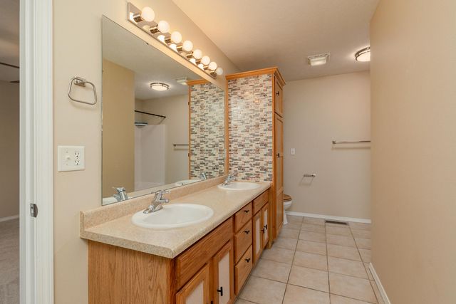 4442 W Normal Street, Springfield, MO 65802