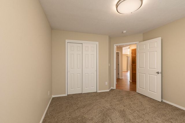 4442 W Normal Street, Springfield, MO 65802