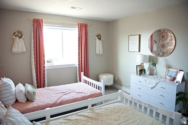 224 S DRY CREEK LN, Vineyard, UT 84058