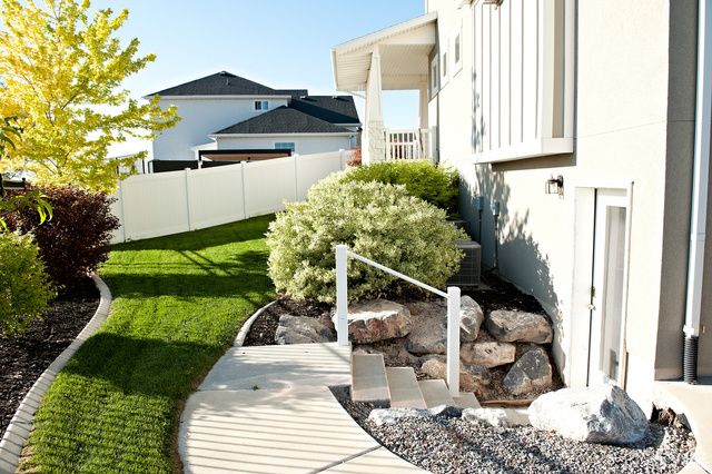 224 S DRY CREEK LN, Vineyard, UT 84058