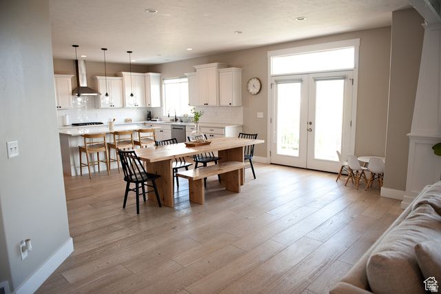 224 S DRY CREEK LN, Vineyard, UT 84058