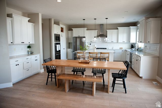 224 S DRY CREEK LN, Vineyard, UT 84058