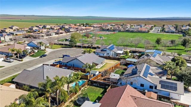 308 San Ramon Court, Coalinga, CA 93210