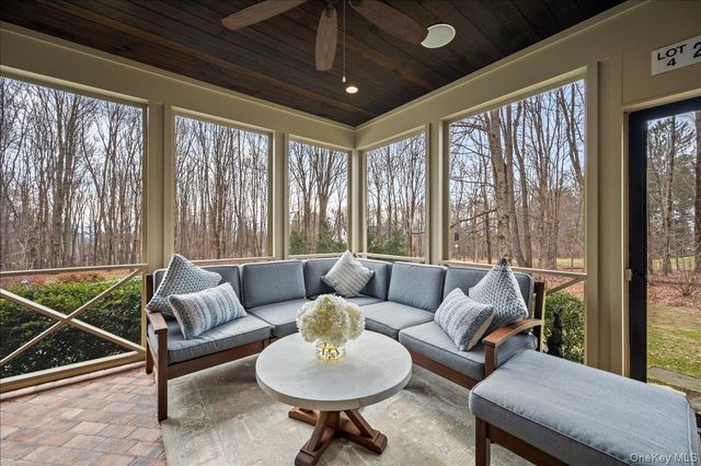 5 Cottage Road, Hopewell Junction, NY 12533