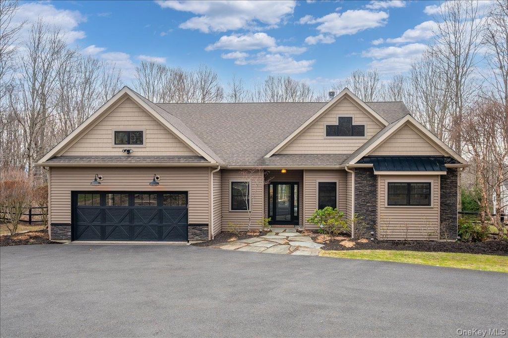 5 Cottage Road, Hopewell Junction, NY 12533