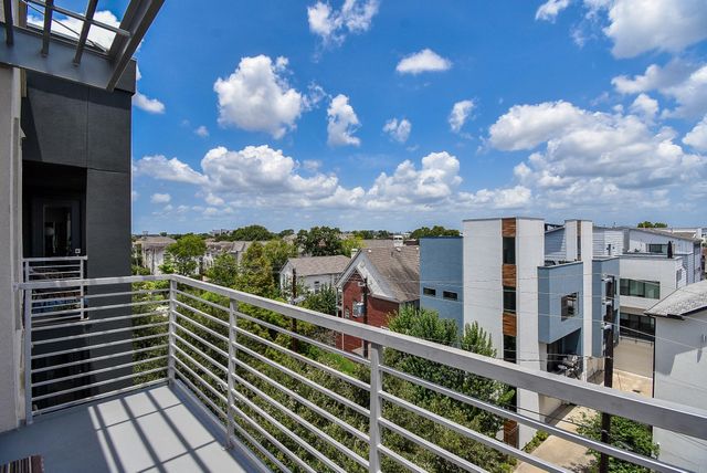 505 Jackson Hill Street 409, Houston, TX 77007