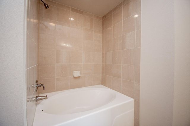 505 Jackson Hill Street 409, Houston, TX 77007