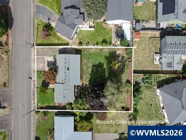 161 N 7th St, Jefferson, OR 97352