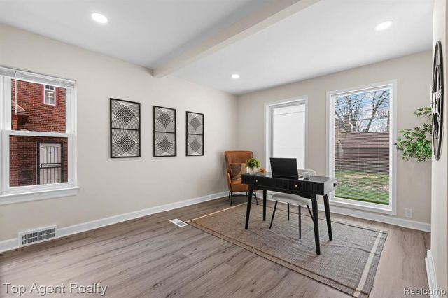 15093 Stahelin Avenue, Detroit, MI 48223