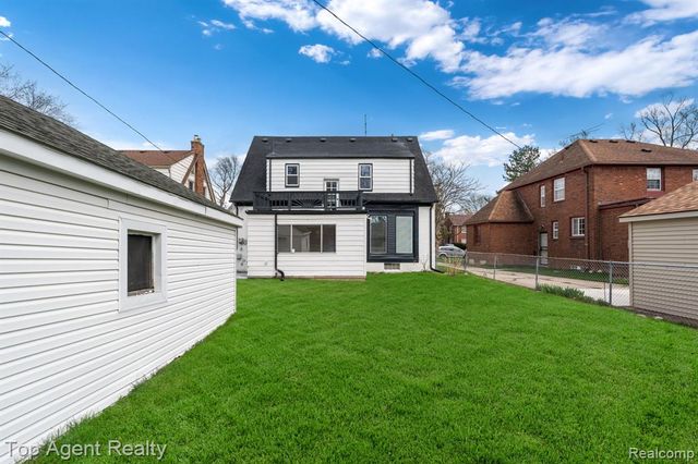 15093 Stahelin Avenue, Detroit, MI 48223