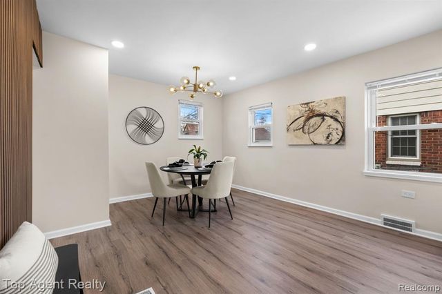 15093 Stahelin Avenue, Detroit, MI 48223