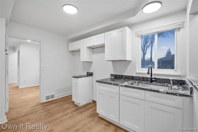20128 Vaughan Street, Detroit, MI 48219