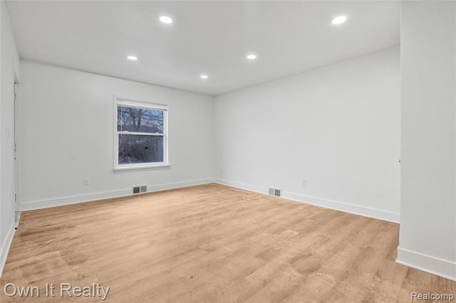 20128 Vaughan Street, Detroit, MI 48219