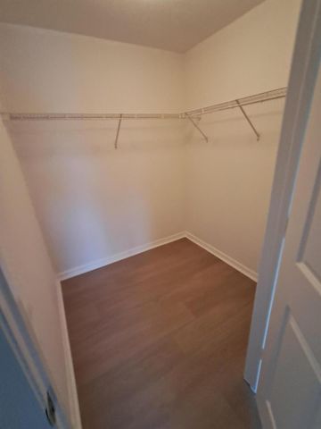 280 Crestwood Circle 102, Royal Palm Beach, FL 33411