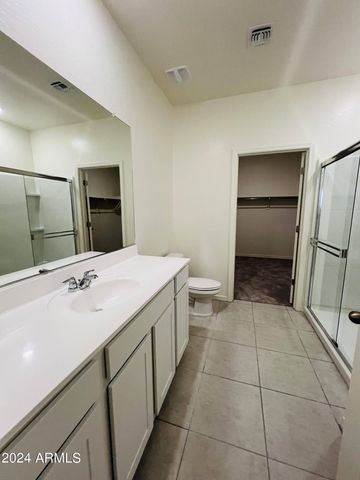 2004 E DRIFTWOOD Drive, San Tan Valley, AZ 85140