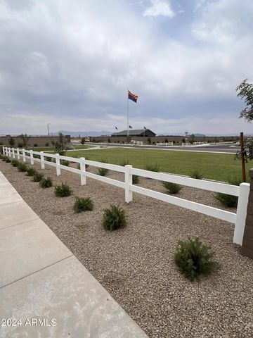 2004 E DRIFTWOOD Drive, San Tan Valley, AZ 85140