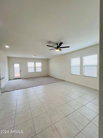 2004 E DRIFTWOOD Drive, San Tan Valley, AZ 85140