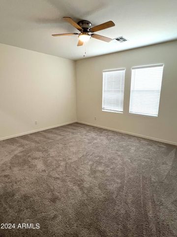 2004 E DRIFTWOOD Drive, San Tan Valley, AZ 85140