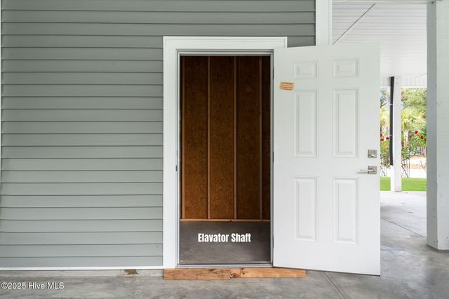 205 NE 59th Street, Oak Island, NC 28465