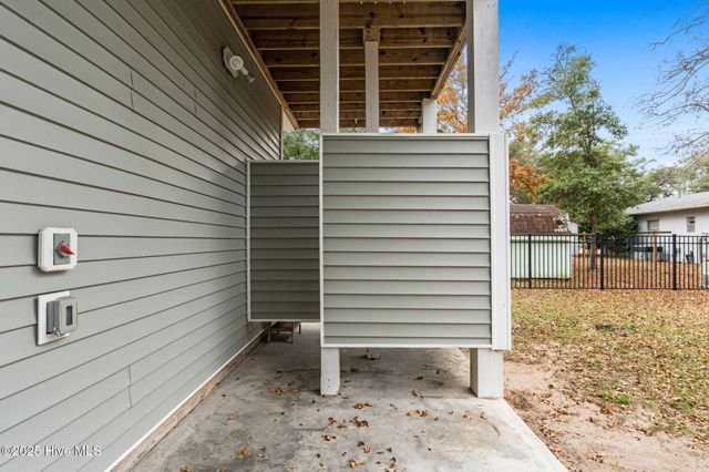 205 NE 59th Street, Oak Island, NC 28465