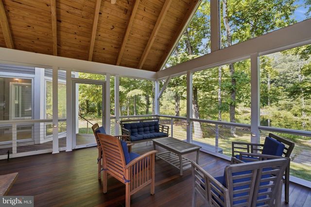 7680 COUNTRY CLUB LN, Chestertown, MD 21620