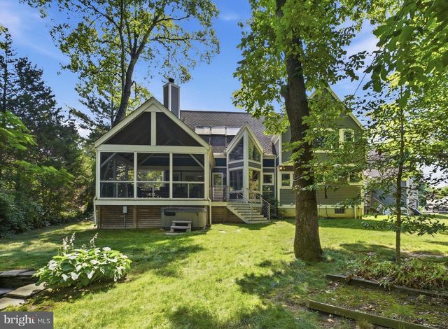 7680 COUNTRY CLUB LN, Chestertown, MD 21620