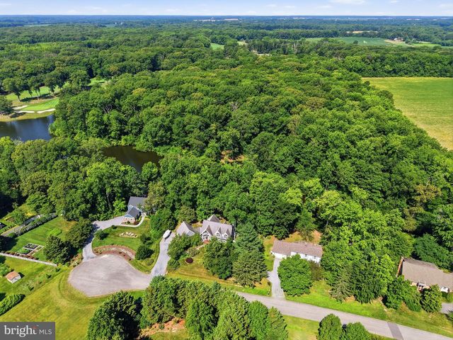 7680 COUNTRY CLUB LN, Chestertown, MD 21620