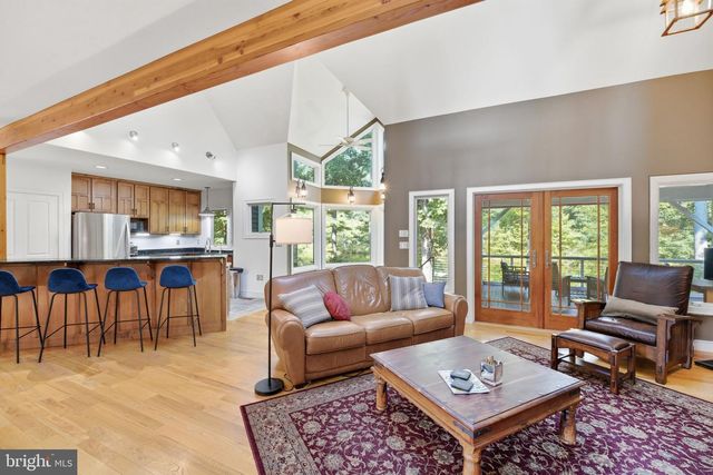 7680 COUNTRY CLUB LN, Chestertown, MD 21620
