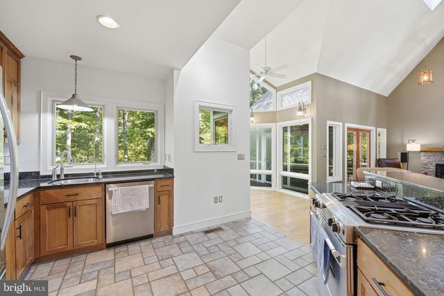 7680 COUNTRY CLUB LN, Chestertown, MD 21620