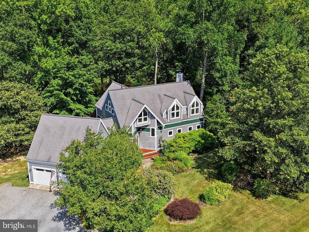 7680 COUNTRY CLUB LN, Chestertown, MD 21620