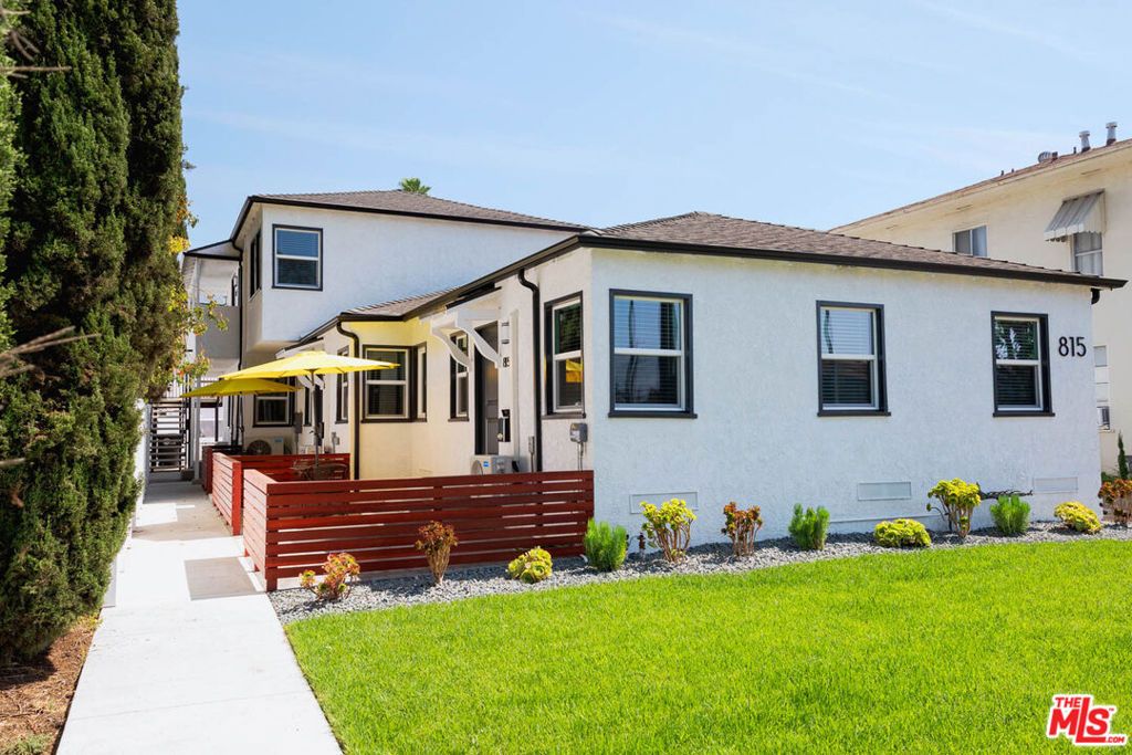 815 W Glenoaks Boulevard A, Glendale, CA 91202