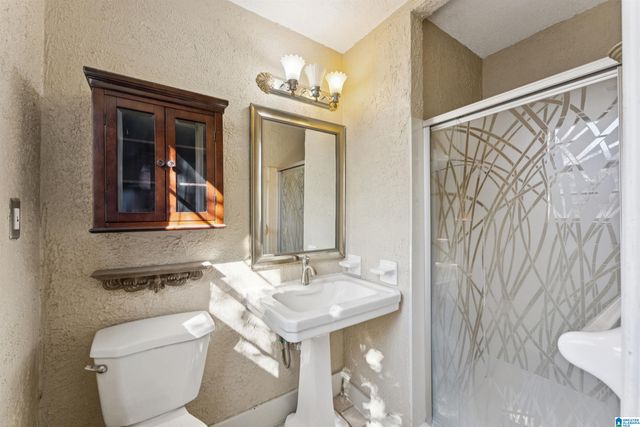 628 CREEKVIEW DRIVE, Pelham, AL 35124