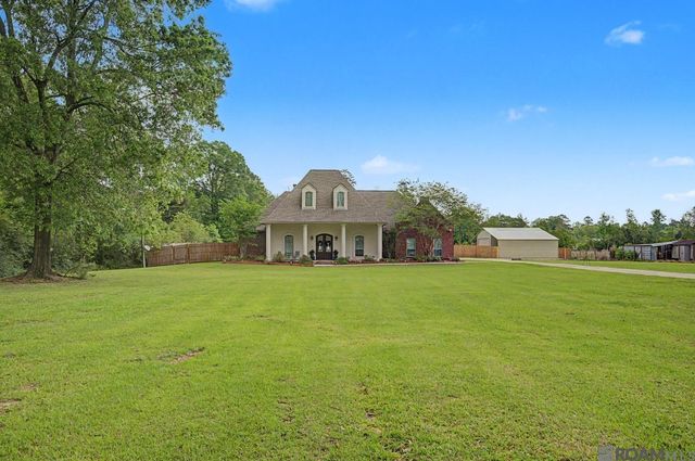 34062 Duff Rd, Walker, LA 70785