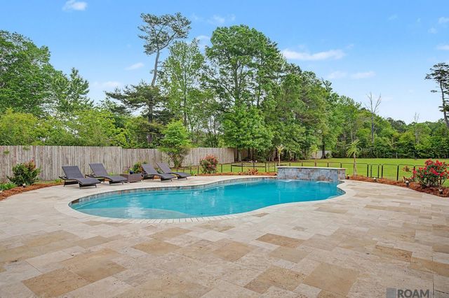 34062 Duff Rd, Walker, LA 70785