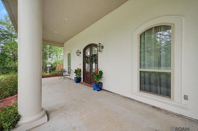 34062 Duff Rd, Walker, LA 70785