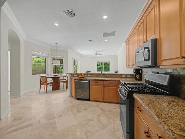 4126 Cedar Creek Ranch, Lake Worth, FL 33467