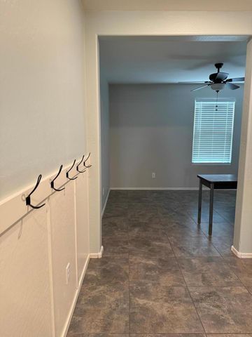 16579 W Jenan Drive, Surprise, AZ 85388