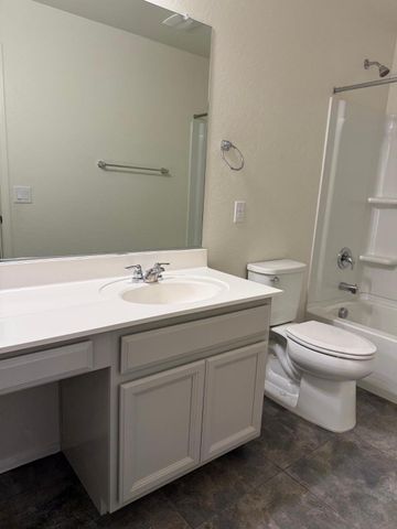 16579 W Jenan Drive, Surprise, AZ 85388