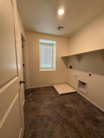16579 W Jenan Drive, Surprise, AZ 85388