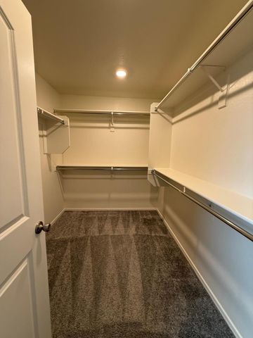 16579 W Jenan Drive, Surprise, AZ 85388