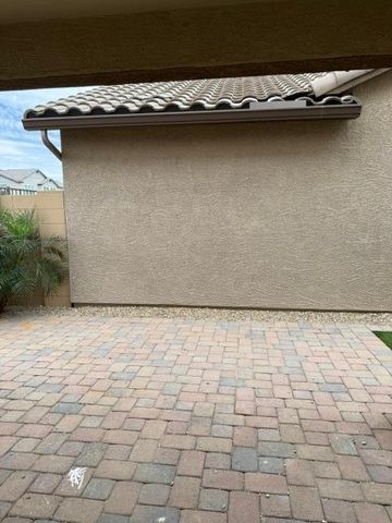 16579 W Jenan Drive, Surprise, AZ 85388