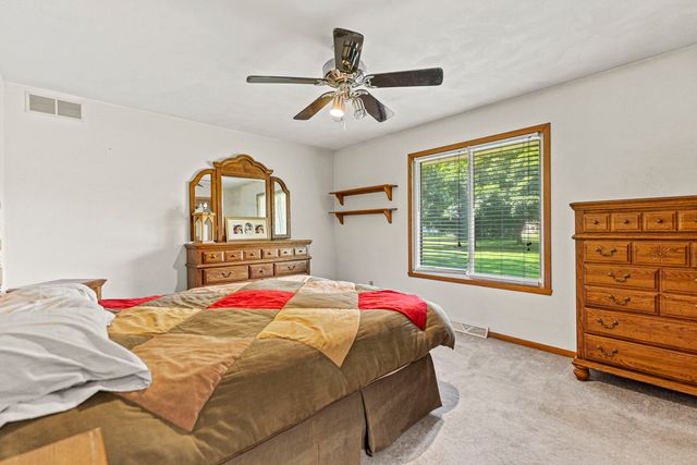 8485 Center Court, Belvidere, IL 61008