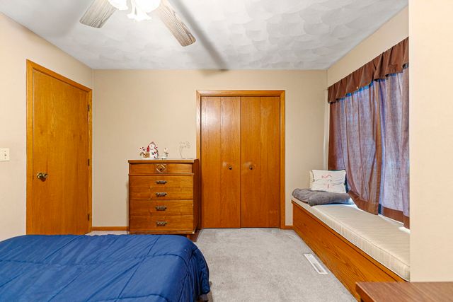8485 Center Court, Belvidere, IL 61008