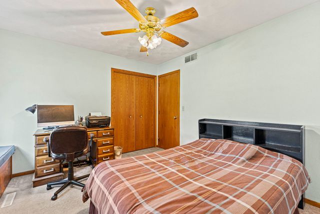 8485 Center Court, Belvidere, IL 61008