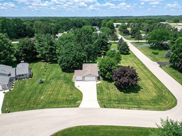 8485 Center Court, Belvidere, IL 61008